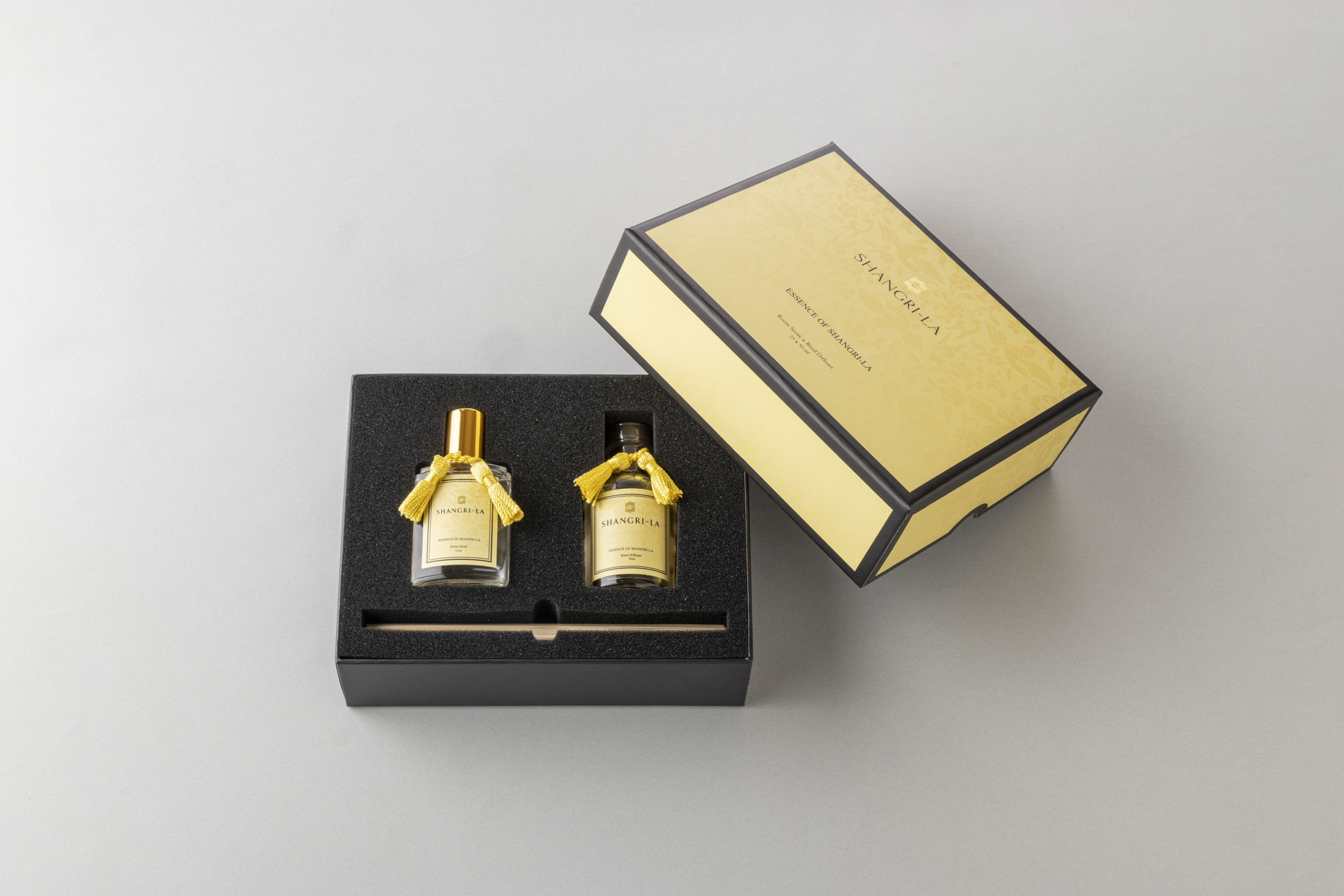 Essence of Shangri-La Mini Room Spray & Reed Diffuser / シャングリ･ラ エッセンス ミニルームスプレー＆ミニリードディフーザー